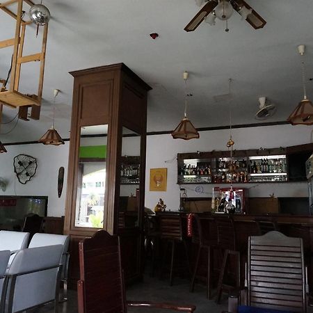 Sand Inn Hotel Хуа Хин Экстерьер фото
