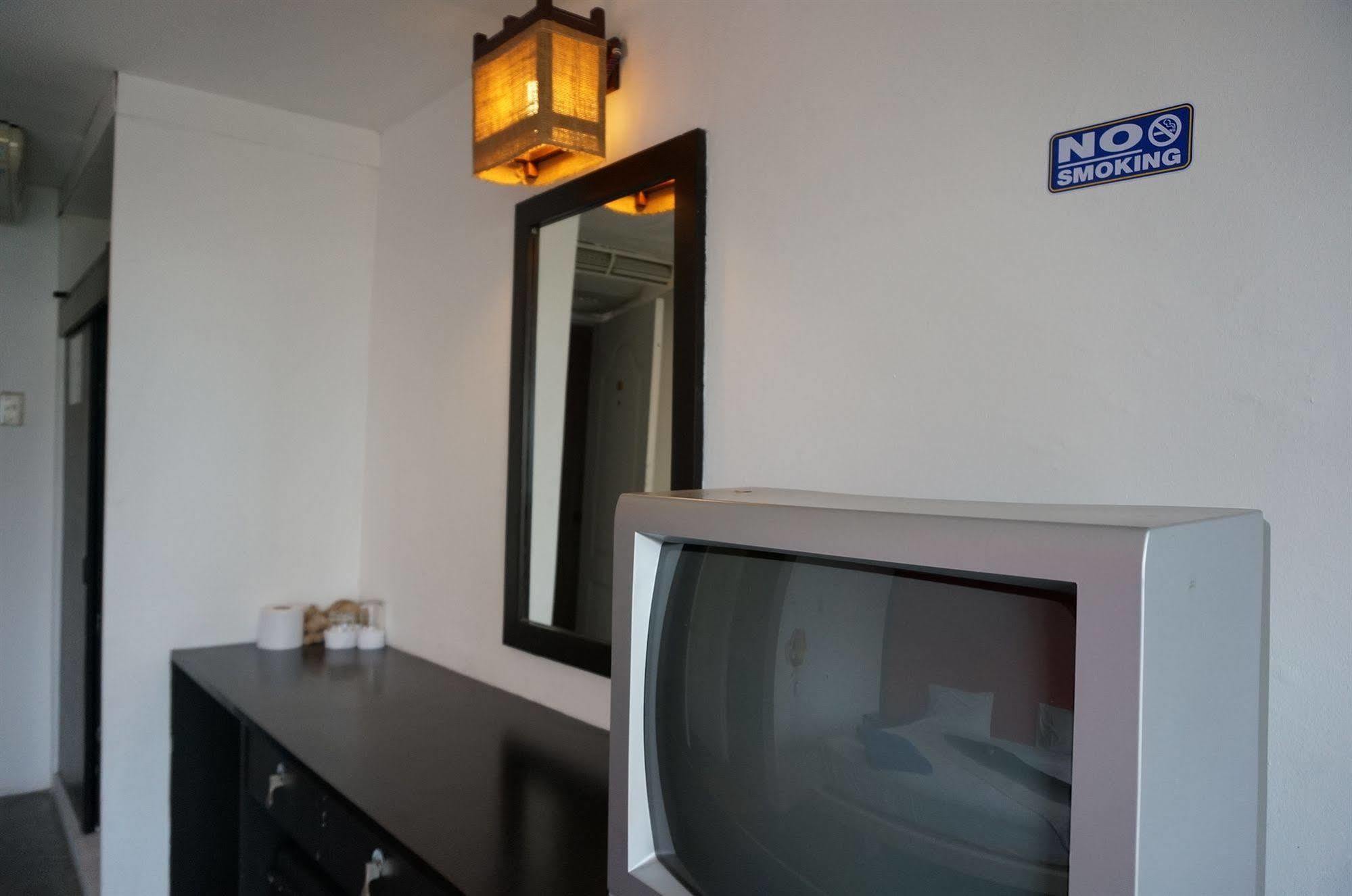 Sand Inn Hotel Хуа Хин Экстерьер фото